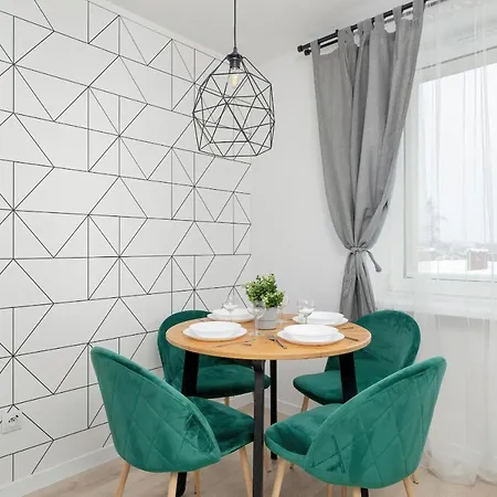 Modernly Arranged In By Renters Апартаменты
